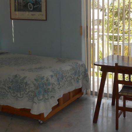 B&B Roca Sola Acapulco Exteriör bild