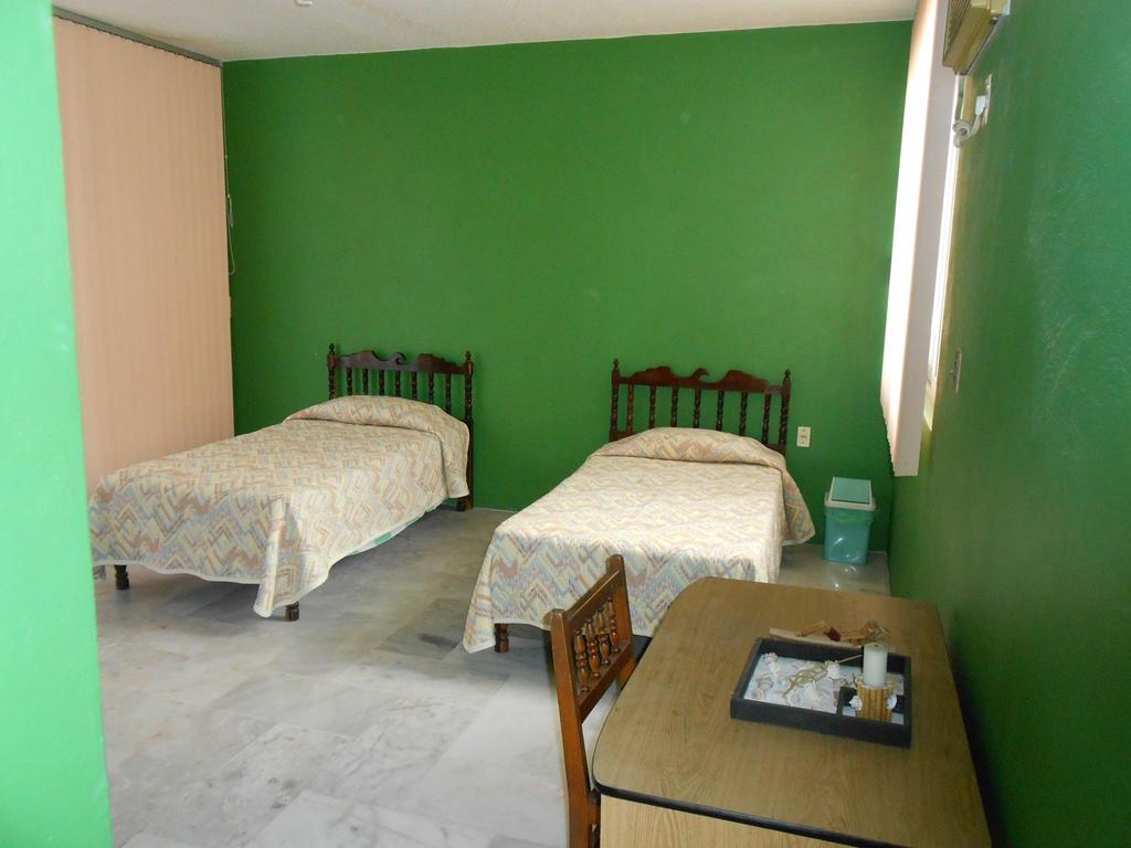 B&B Roca Sola Acapulco Rum bild